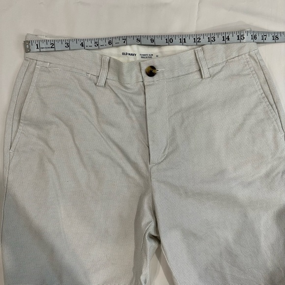 Old Navy Men Earl Grey Dot Ultimate Slim Built In Flex Chino Shorts Size 32 EUC - Picture 11 of 11